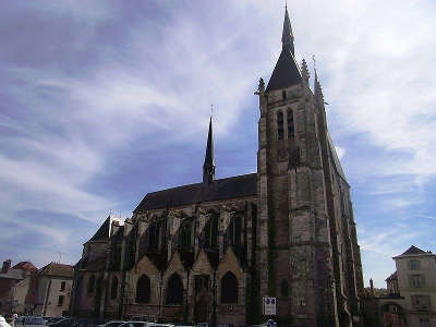 Dourdan parcours touristique en ile de france