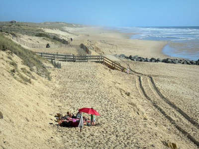 Lacanau la plage routes touristiques en gironde guide du tourisme nouvelle aquitaine