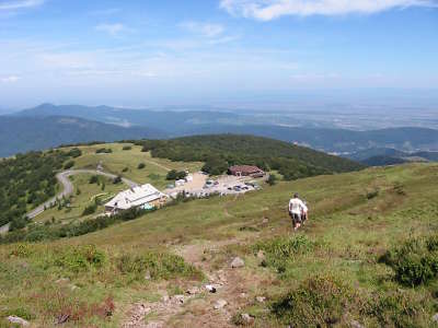 Le col du grand ballon route des cretes en alsace guide touristique