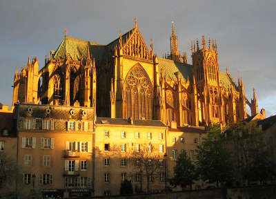 Metz ville d art et d histoire cathedrale saint etienne routes touristiques de la moselle guide du tourisme de lorraine