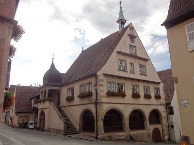 Mittelbergheim hotel ville plus beaux villages de france tourisme bas rhin alsace