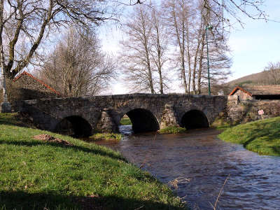 Alligny en morvan routes touristiques en saone et loire guide du tourisme en bourgogne