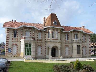 Andernos les bains maison louis david ou villa ignota route touristique de la gironde guide touristique de l aquitaine