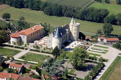 Andrezieux boutheon chateau de boutheon routes touristiques de la loire guide du tourisme de rhone alpes