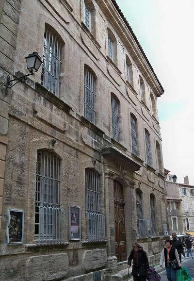 Apt musee d histoire et d archeologie routes touristiques du vaucluse guide touristique de provence alpes cote d azur