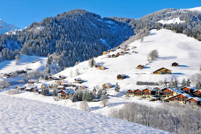 Areches station village de ski routes touristiques de savoie guide touristique de rhone alpes