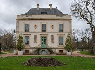 Argentan maison des dentelles d argentan routes touristiques de l orne guide touristique de normandie