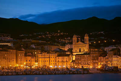 Bastia ville d art et d histoire vieux port et eglise saint jean baptiste routes touristiques en haute corse guide du tourisme de la corse