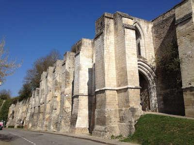 Beaumont le roger prieure de la sainte trinite routes touristiques d e l eure guide touristique de la haute normandie