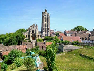 Beaumont sur oise eglise saint laurent routes touristiques du val d oise guide du tourisme d ile de france