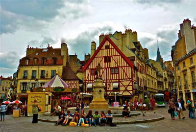 Beaune les routes touristiques en cote d or guide du tourisme en bourgogne