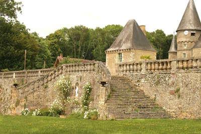Belleme petite cite de caractere le chateau routes touristiques de l orne guide du tourisme normandie