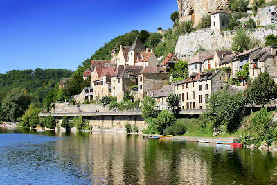 Beynac et cazenac routes touristiques de la dordogne guide du tourisme de nouvelle aquitaine