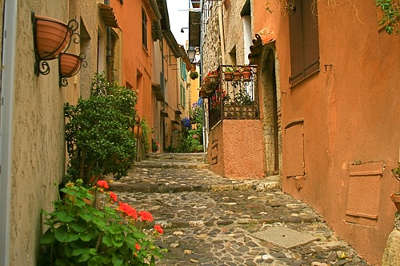 Biot plus beau detours de france ruelle routes touristique des alpes maritime guide du tourisme provence alpes cote d azur