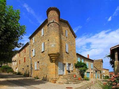 Boucieu le roi village de caractere maison du bailli routes touristiques de l ardeche guide du tourisme rhone alpes