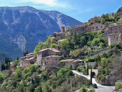 Brantes route des villages perches