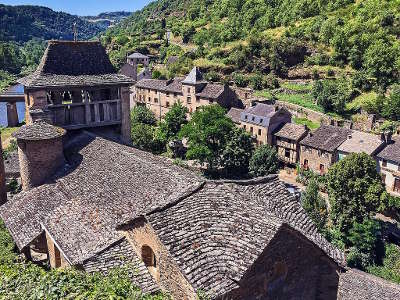 Brousse le chateau plus beaux villages de france routes touristiques de aveyron guide du tourisme midi pyrenees