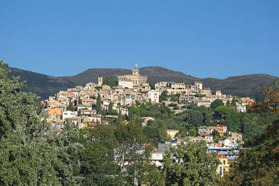 Cagnes sur mer haut de cagnes routes touristique des alpes maritime guide du tourisme provence alpes cote d azur