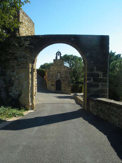 Cairanne route des vins d orange a vaison la romaine