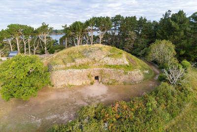 Cairn de gavrinis road trip dans le morbihan guide touristique de la bretagne