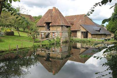 Cambremer manoir de grandouet routes touristiques du calvados guide touristique de normandie