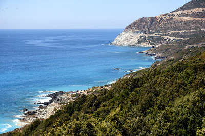 Cap corse entre nonza et la punta bianca routes touristiques en haute corse guide du tourisme de la corse