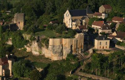 Carlux routes touristiques de la dordogne guide du tourisme d aquitaine