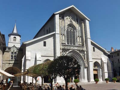Cathedrale saint francois de sales routes touristiques de savoie guide touristique de rhone alpes