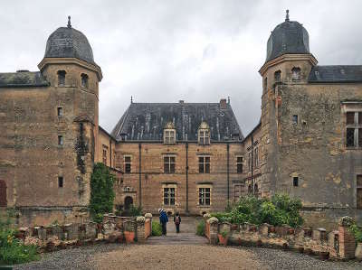 Cazaux saves chateau de caumont routes touristiques de gers guide du tourisme midi pyrenees