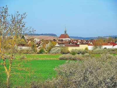 Chablis routes touristiques dans l yonne guide du tourisme en bourgogne