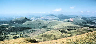 Chaine des puys guide touristique uy de dome