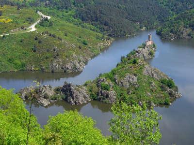 Chambles gorges de la loire presqu il du chatelet routes touristiques de la loire guide du tourisme de rhone alpes