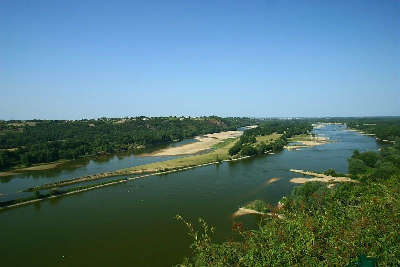 Champtoceau route des vins d anjou panorama de loire guide du tourisme de maine et loire