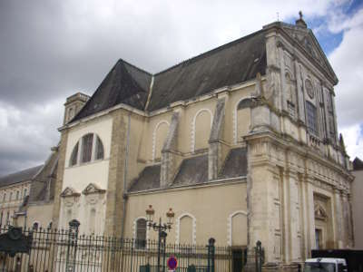 Chapelle saint yves de vannes routes touristiques dans le morbihan guide du tourisme en bretagne