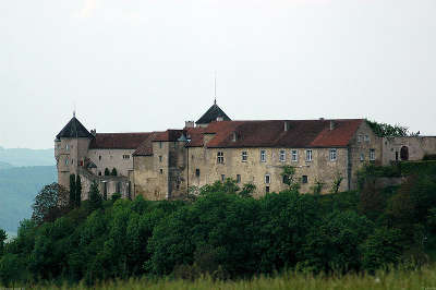 Chateau de belvoir route des monts et merveilles de franche comte