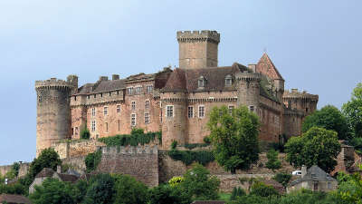 Chateau de castelnau bretenoux routes touristiques du lot guide touristique midi pyrenees