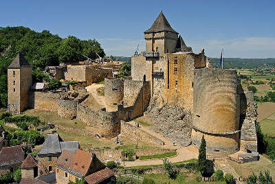 Chateau de castelnaud routes touristiques de dordogne guide du tourisme en nouvelle aquitaine