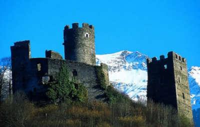 Chateau de chantemerle routes touristique de la savoie guide touristique de rhone alpes