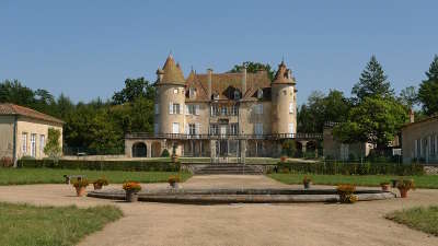 Chateau de la barge route historique des chateau d auvergne guide du tourisme du haute loire