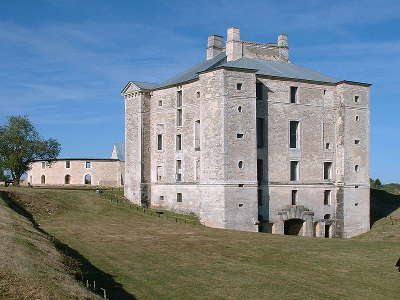 Chateau de maulnes route historique des ducs de bourgogne