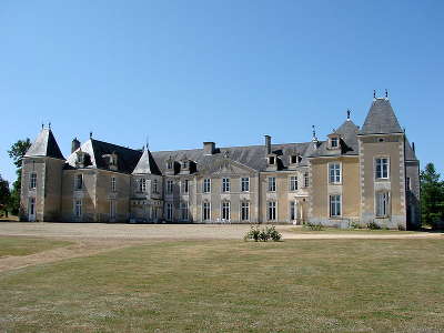 Chateau de panloy route des tresors de saintonge guide du tourisme de la charente maritime