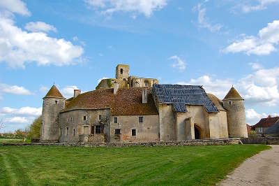 Chateau de sagonne route jacques c ur guide du tourisme du centre val de loire