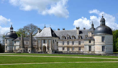 Chateau de tanlay route historique des ducs de bourgogne