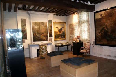 Chateau thierry musee jean de la fontaine les routes touristique de l aisne guide touristique de picardie
