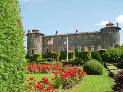 Chateaux et parc du chateau de chavaniac jardins remarquables routes touristiques de haute loire guide touristique auvergne