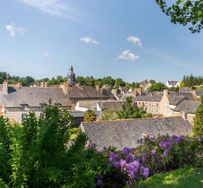 Chatelaudren vu sur la petite cite de caractere routes touristiques dans les cotes d armor guide du tourisme en bretagne