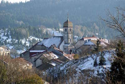 Chaux du dombief routes touristiques du jura guide du tourisme de franche comte