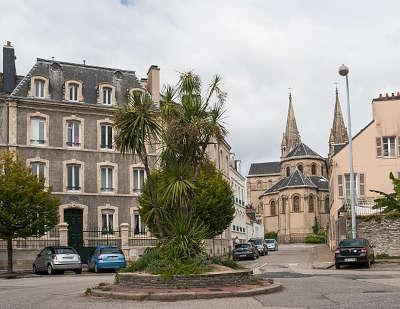 Cherbourg rue notre dame du voeu routes touristiques de la manche guide touristique de normandie