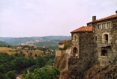 Chilhac route a travers la haute loire routes touristiques de haute loire guide touristique auvergne