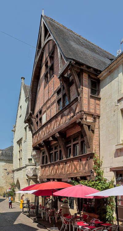 Chinon grand carroi road trip dans l indre et loire guide du tourisme centre val de loire